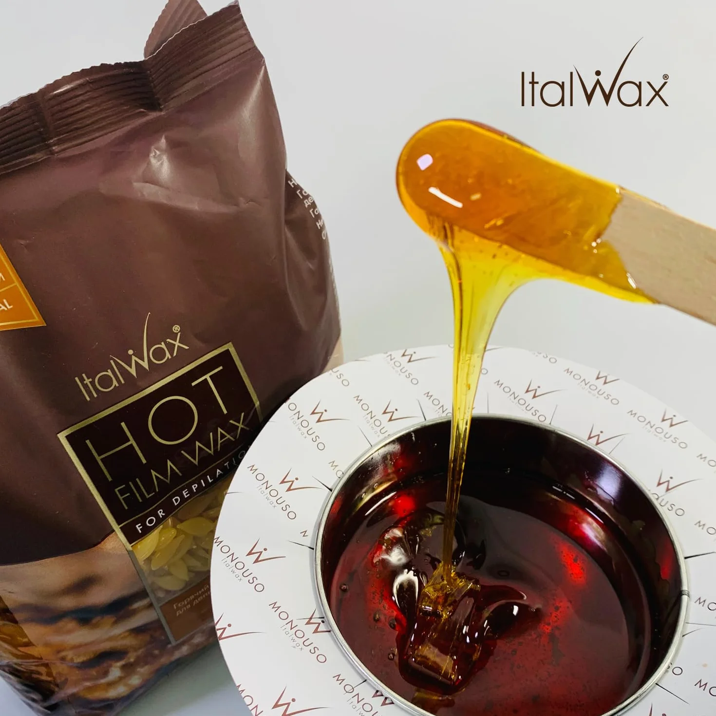 Wosk do depilacji twardy w granulkach ItalWax Film Wax Natural, 500g