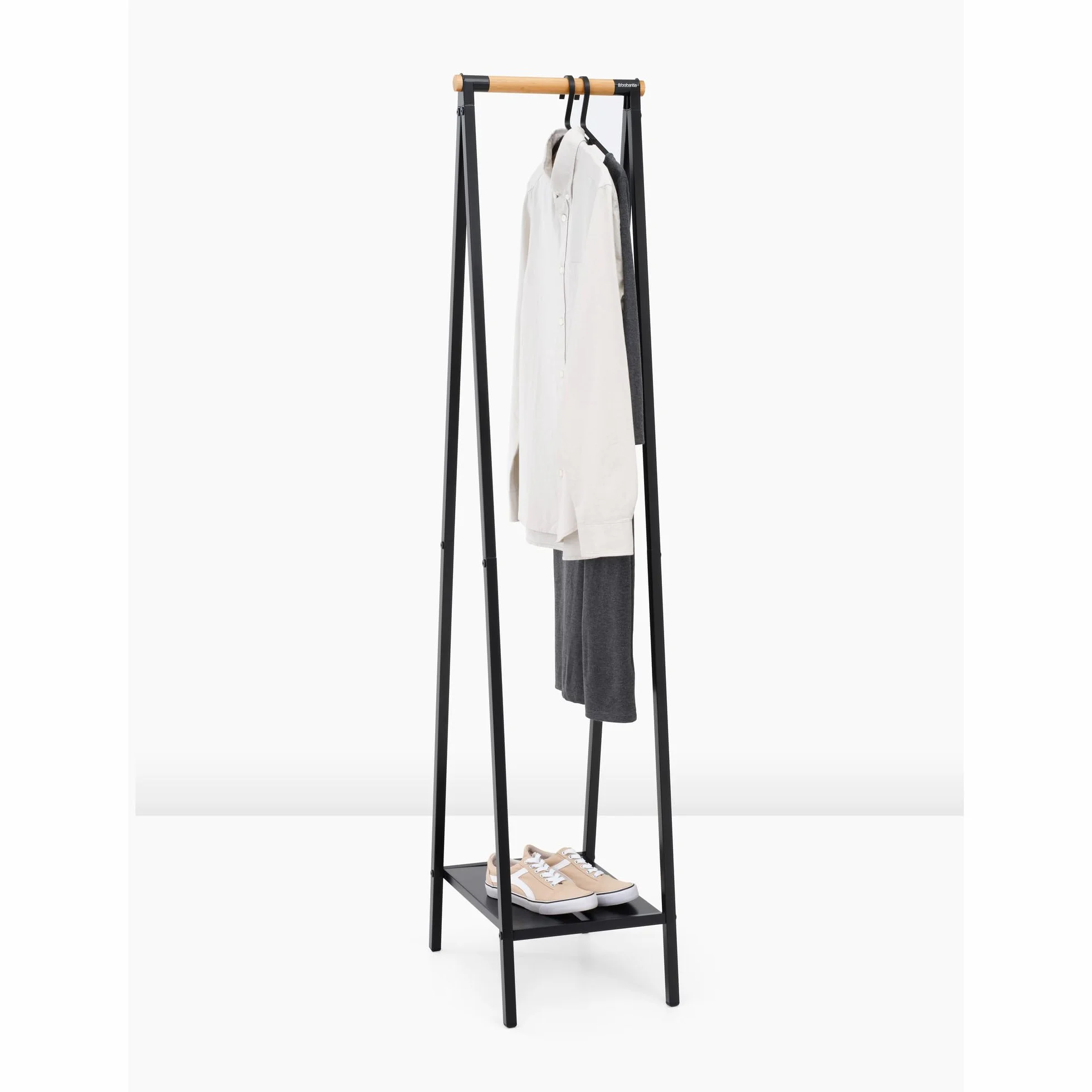 Brabantia Kompaktowy wieszak na ubrania Linn stalowa rama bambusowy drążek 47.6 x 34 x 170 cm Matt Black