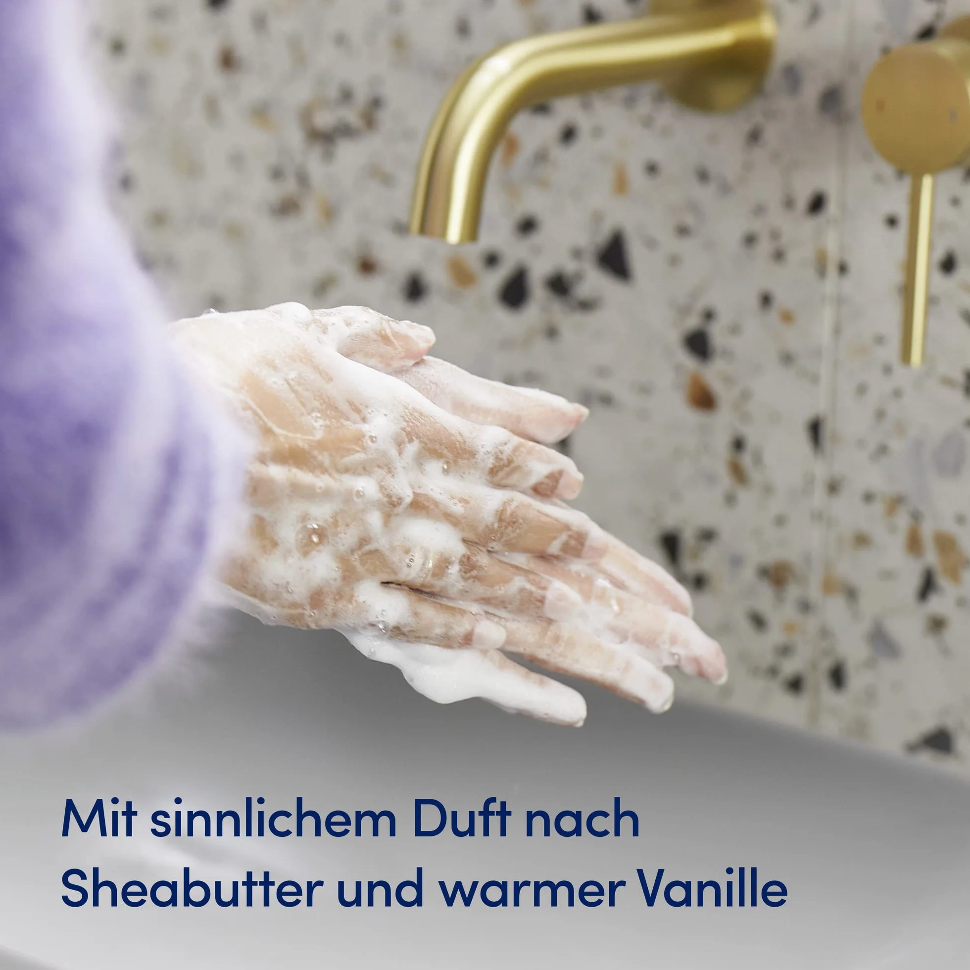 Dove Waschstück Pampering Cream Bar z 1/4 kremu nawilżającego dla miękkiej i gładkiej skóry, 90 g