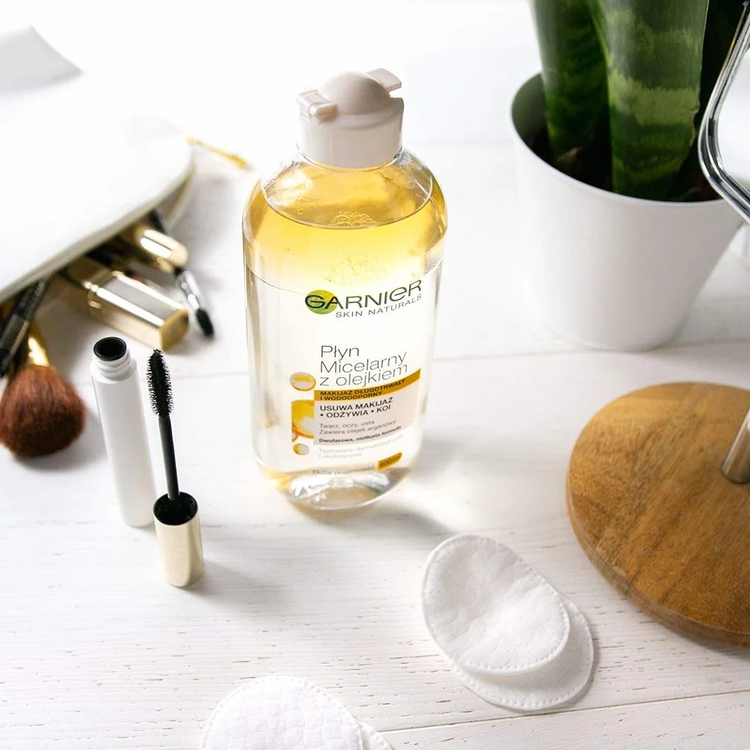Garnier Skin Naturals Płyn Micelarny z olejkiem arganowym, dwufazowy 400 ml