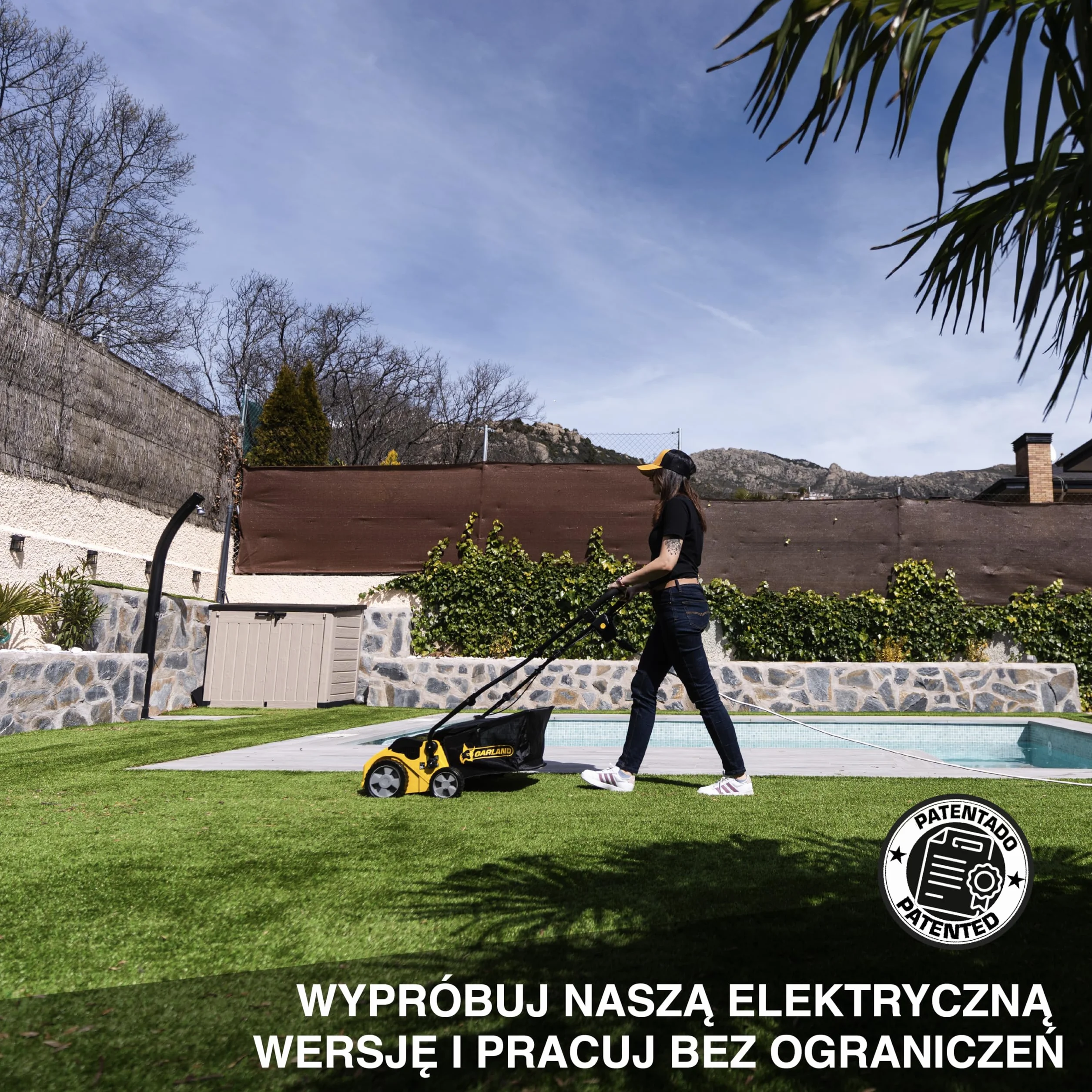 Garland - Zamiatarka do Sztucznego Trawnika Roll&Comb 502E-V19 | Moc 1600 W | Wtyczka Elektryczna - Szerokość Robocza 40 cm - Regulowana Składana Kierownica - Worek Zbierający 40 l