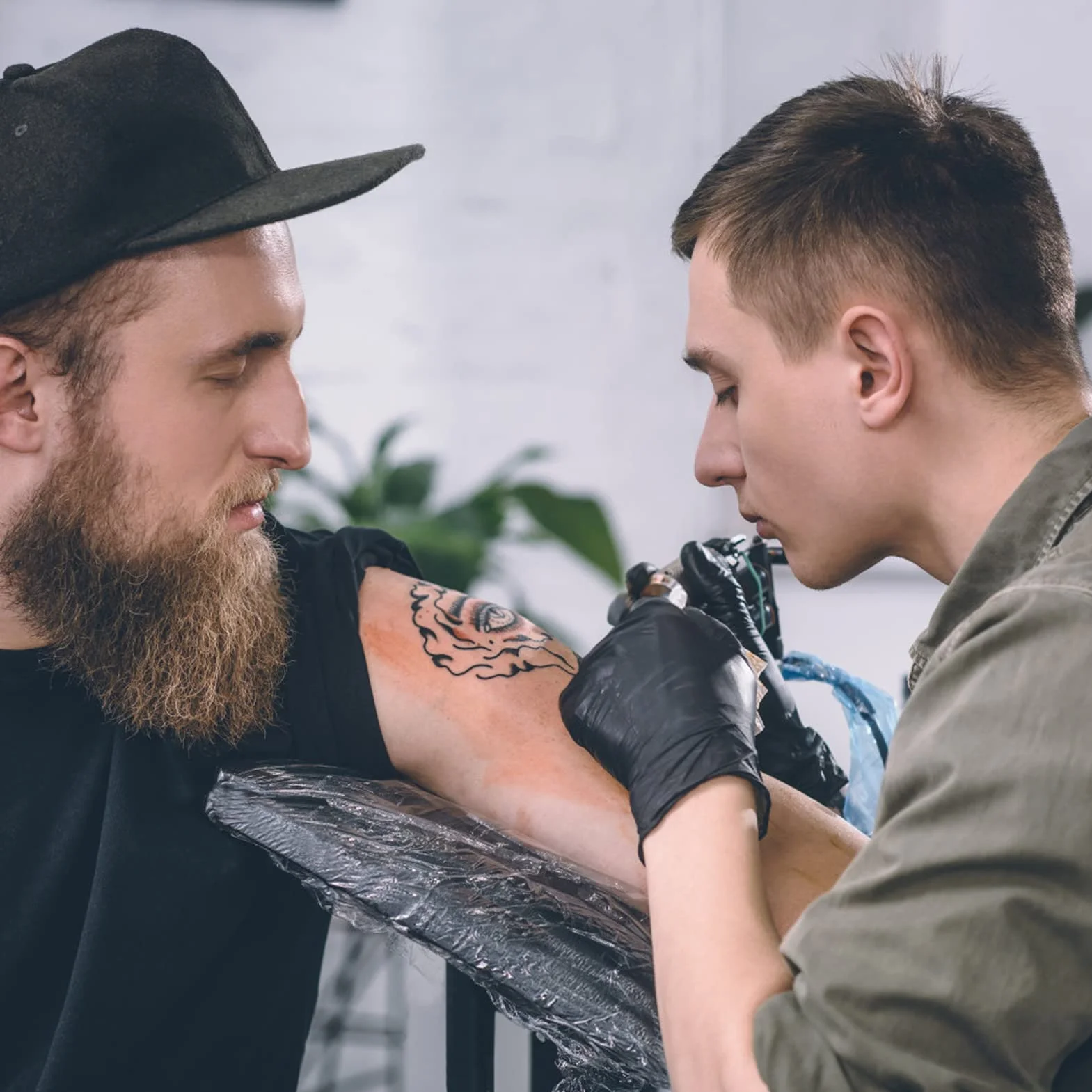 lyrlody Tymczasowe tatuaże, regulowany podnóżek stojak na ramię narzędzie do tatuażu profesjonalny zestaw podłokietników podłokietnik ze skóry PU