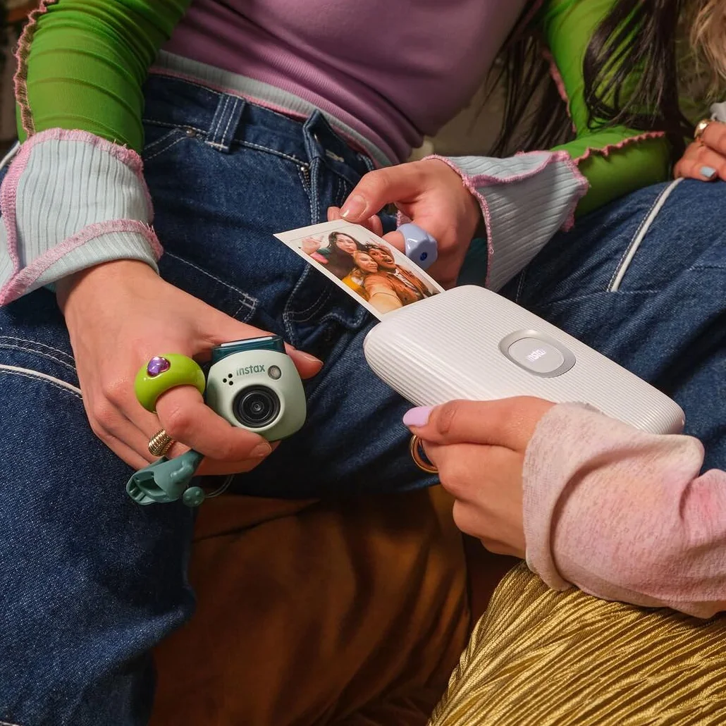 instax PAL, pudrowy róż