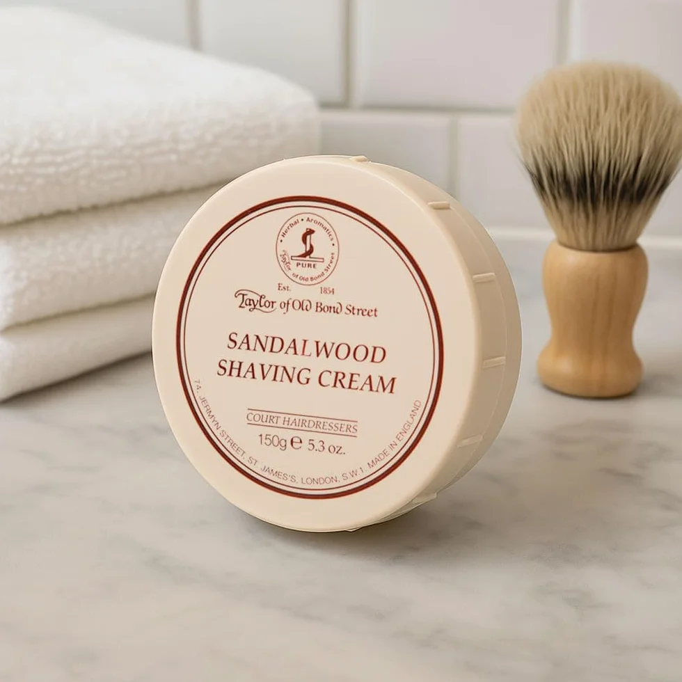 Taylor Of Old Bond Street Krem Do Golenia Z Drewna Sandałowego, 150 g