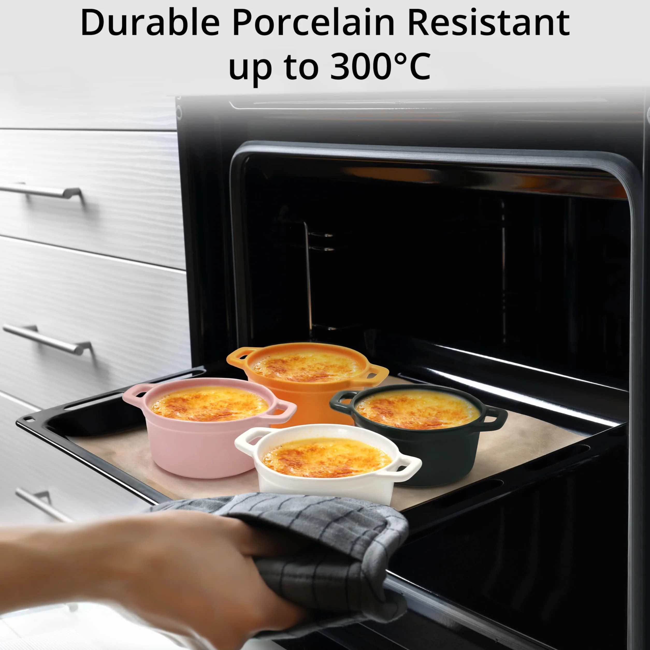 Ramekiny Porcelanowe 270ml z Pokrywkami 4 szt. Do Sufletów Zapiekanek Bezpieczne w Piecu Mikrofali Zamrażarce Zmywarce