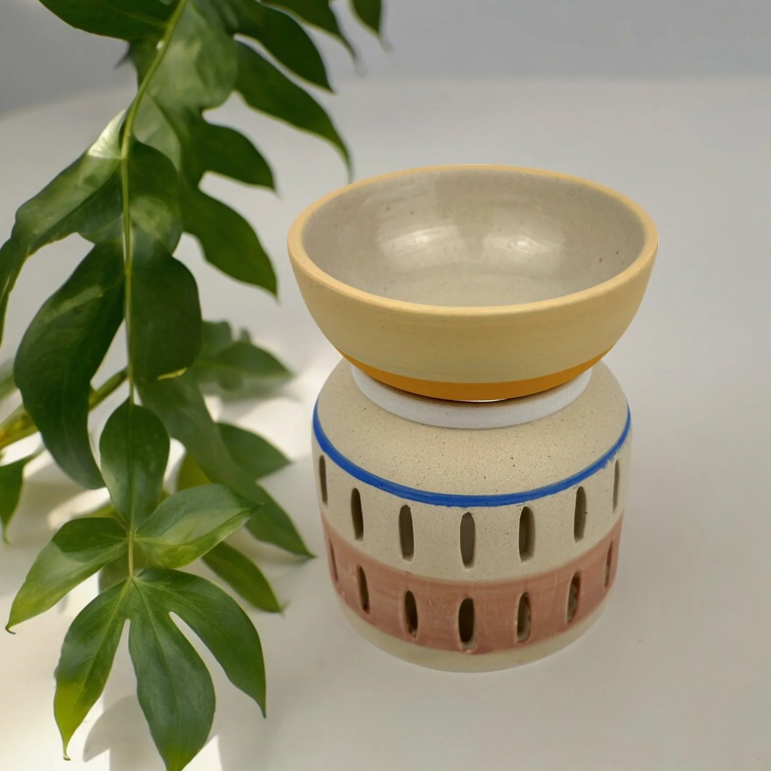 Vaso Perfumy - Seria Creativity - CraftAroma - Łatwa aromaterapia - Ręcznie malowana - Zabawny kreatywny obiekt DIY - Zapachowe wnętrze Rekreacyjne - Kremowy Palnik - 100 ML - H 12 cm - Zen'Arôme