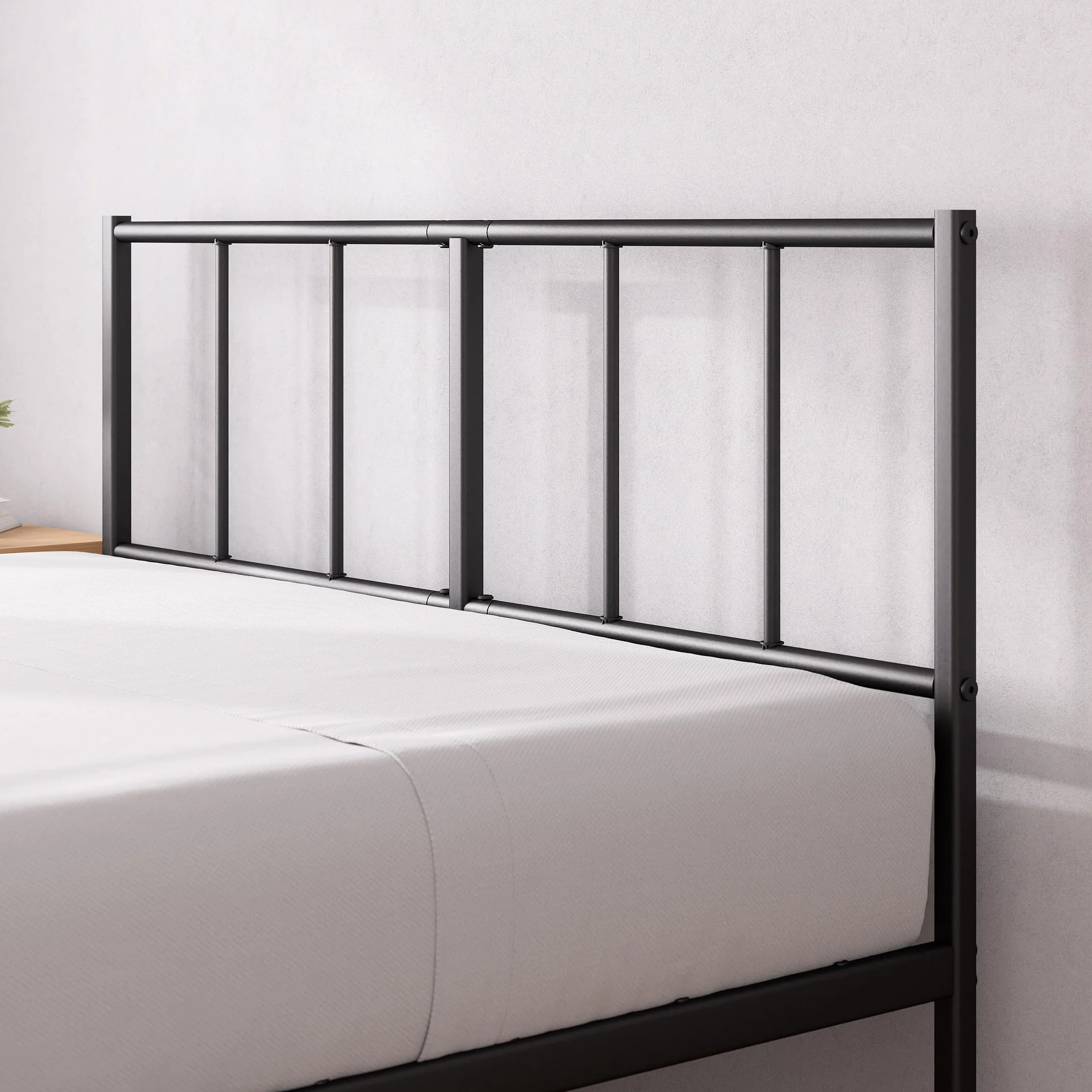 Zinus Justin Łóżko 200 x 140 cm – 35 cm wysokości – metalowa rama łóżka z zagłówkiem – metalowe łóżko ze stelażem – nie wymaga łóżka kontynentalnego, wolna przestrzeń pod łóżkiem, nowoczesne