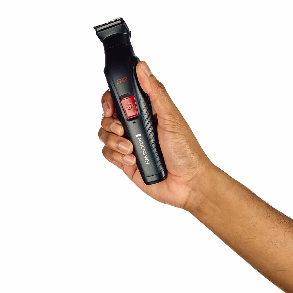 Remington Trymer do brody i maszynka do strzyżenia włosów (zestaw do pielęgnacji 12w1 z 6 nasadkami, do twarzy, precyzyjna, nosa, uszu i brwi, powłoka grafitowa, samoostrzące się ostrza) G12 PG2120