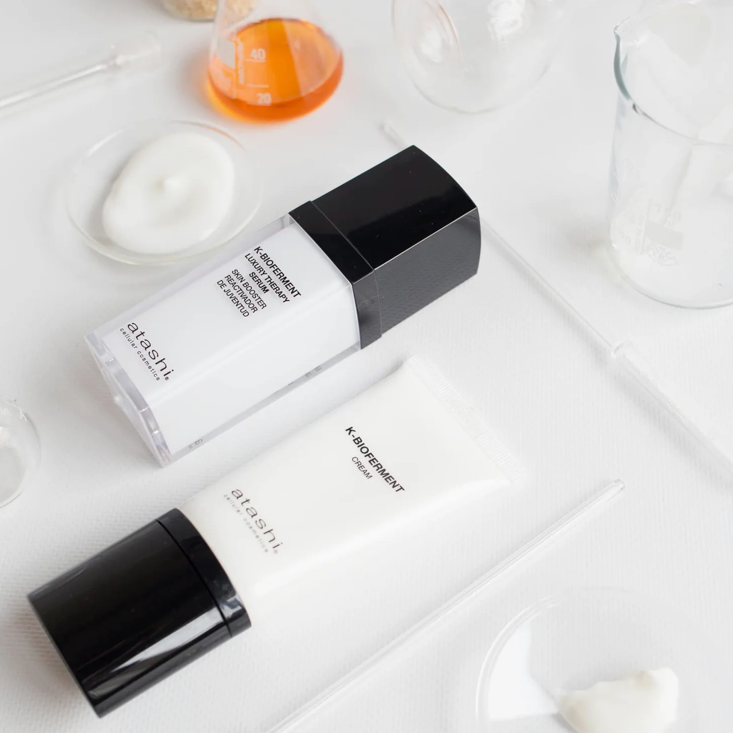 Atashi K-Bioferment | Therapy Luxury Serum Skin Booster | Serum aktywujące dla młodzieży | Rewitalizujące i regenerujące serum do twarzy przeciwstarzeniowe | Skóra wrażliwa i zestresowana | 30 ml