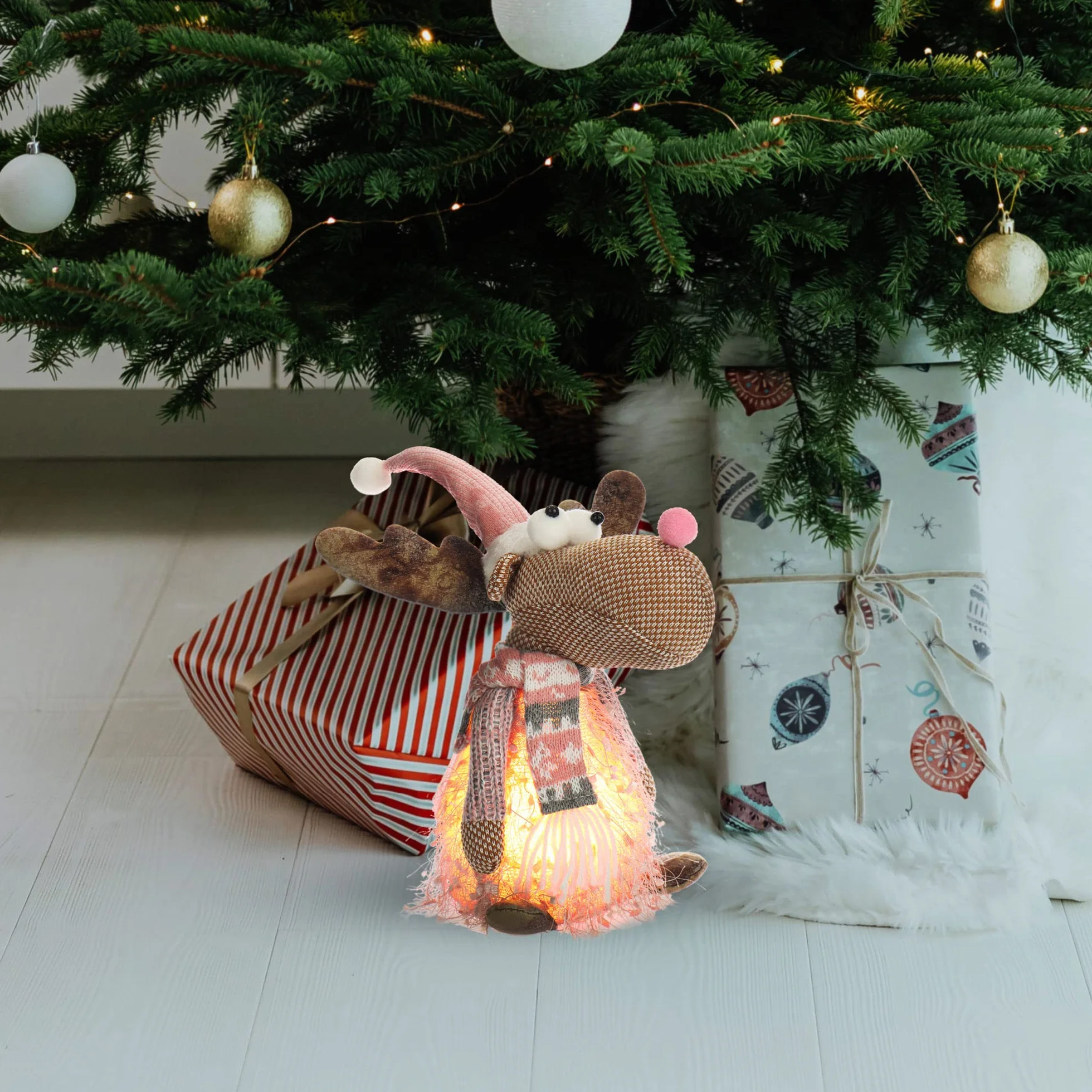 COM-FOUR Dekoracyjne zwierzątko świąteczne LED renifer 22 cm różowy