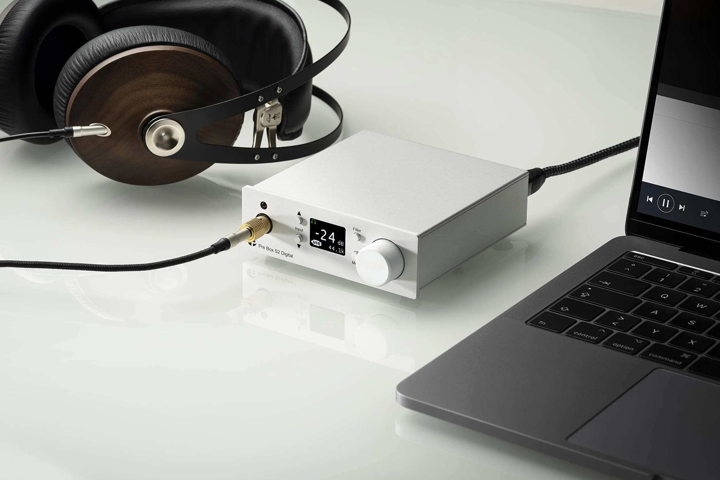 Pro-Ject Pre Box S2 Digital, audiofilny przedwzmacniacz stereo (srebrny)