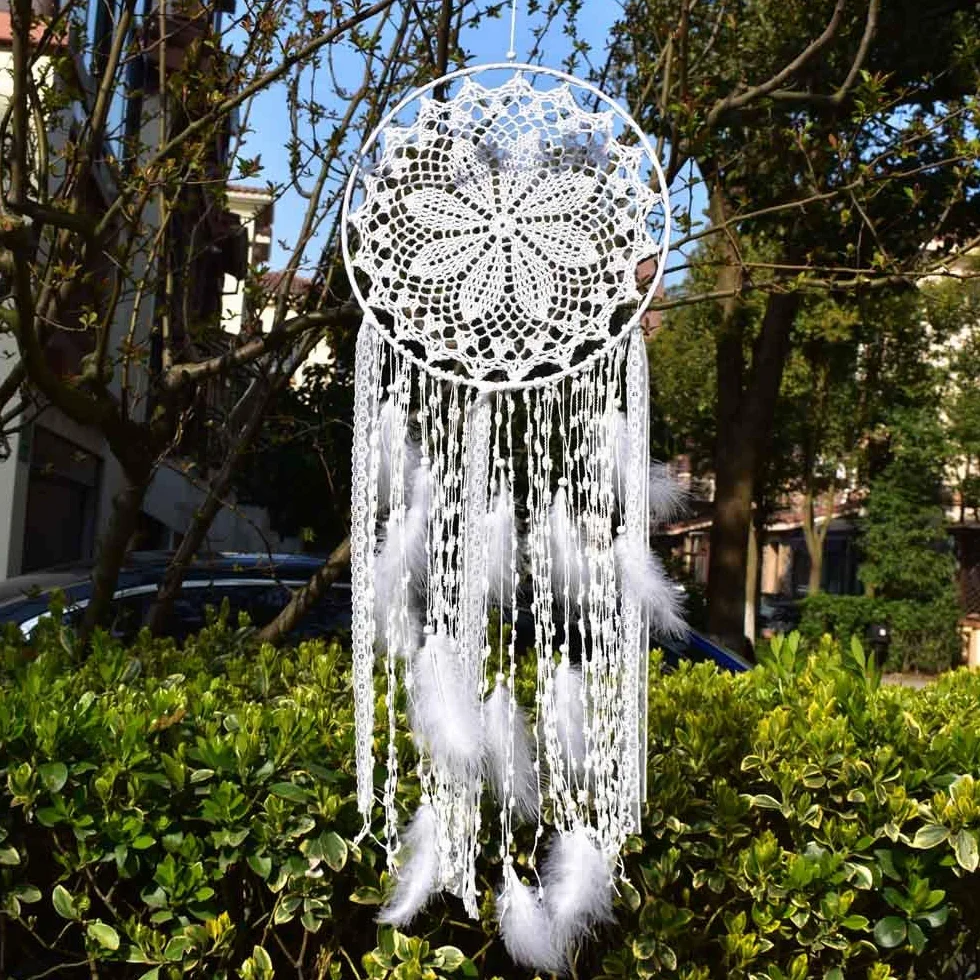duży łapacz snów w stylu boho, z białymi piórami, makrama, ozdoba na ścianę na wesele vintage lub do dekoracji domu, okrąg 30 cm, długość 80 cm, biały
