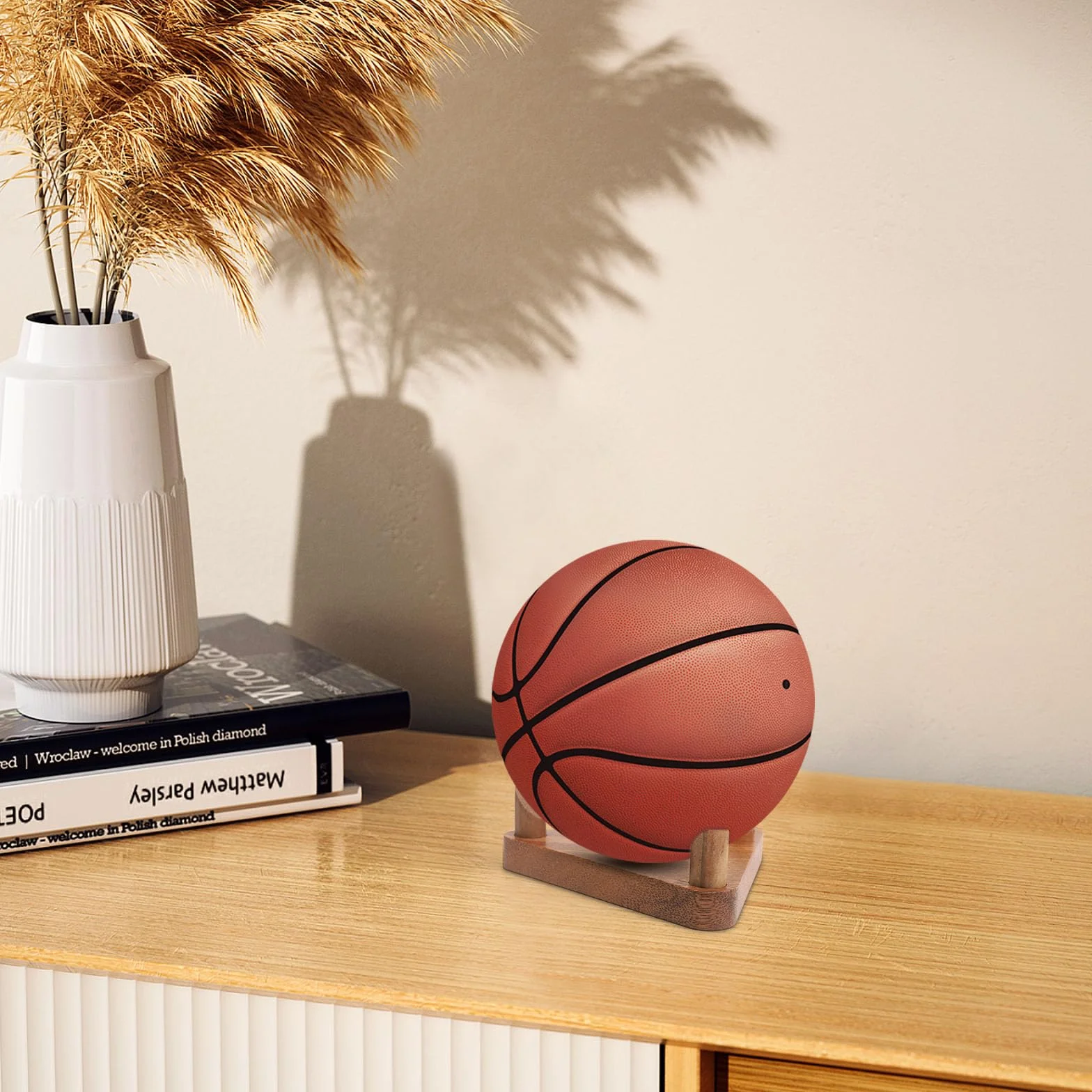 Drewniany stojak na piłkę w stylu vintage, uchwyt na piłkę nożną, futbol amerykański, siatkówkę, elegancki regał na stół, do salonu, sypialni, biura, stabilny uchwyt na piłkę z Massi