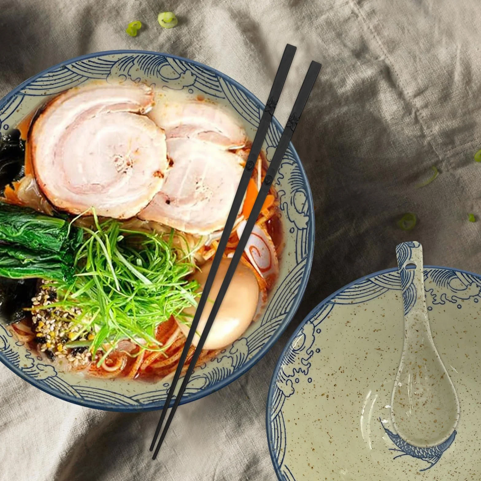 Ramen Ceramiczna Miska 2 x 1200 ml z Pałeczkami i Łyżeczkami - 2 Zestawy Japońskich Misek do Zupy