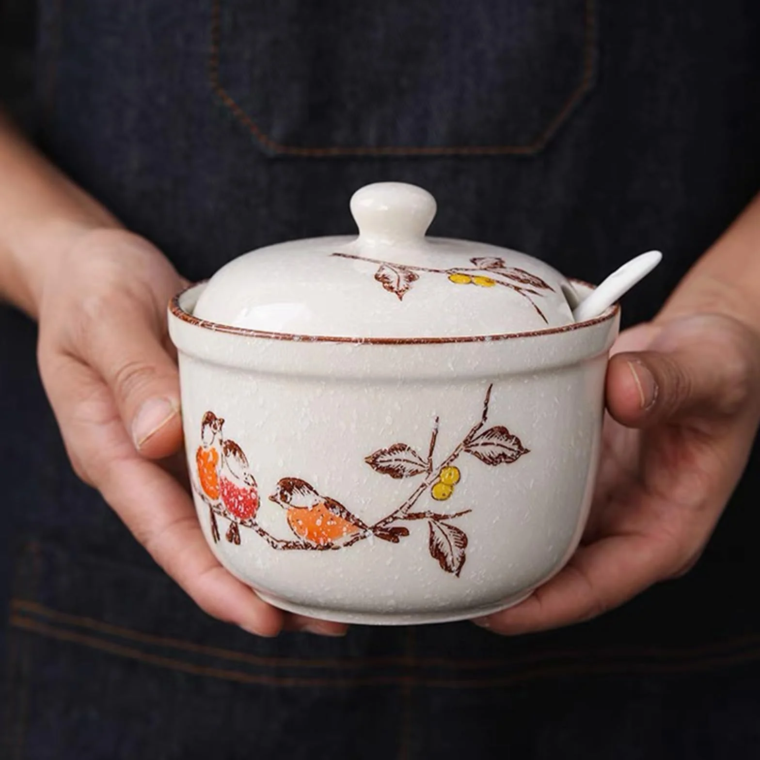 Ceramiczna cukiernica z pokrywką i łyżeczką na cukier, sól, przyprawy