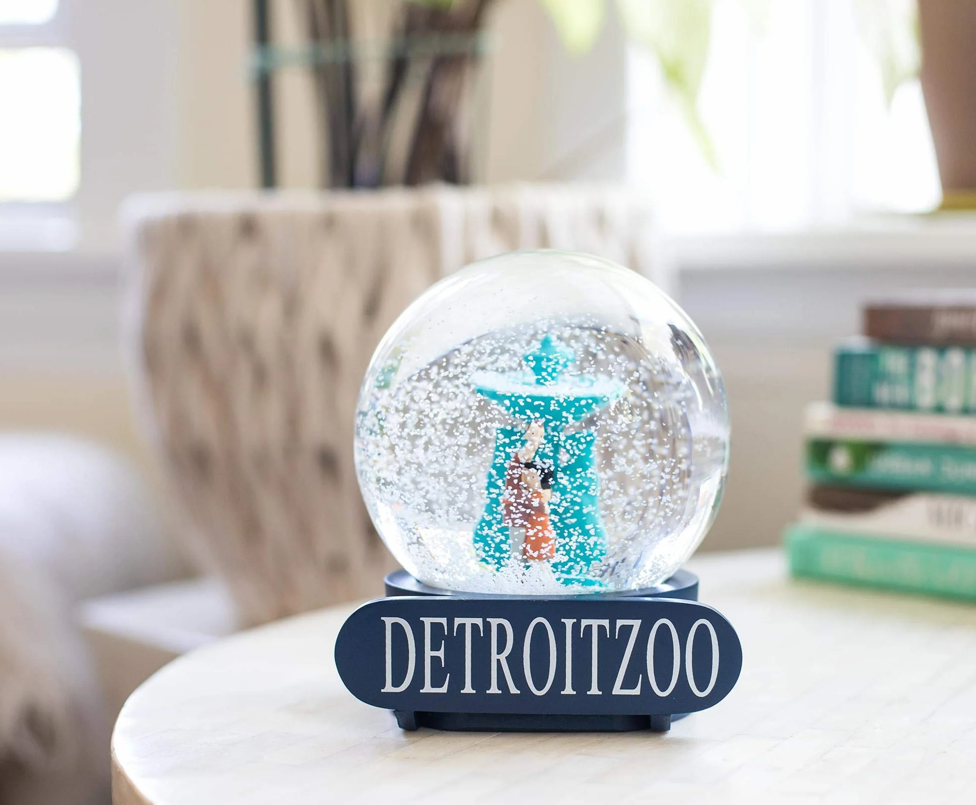Coraline Snow Globe Detroit Zoo 15 cm