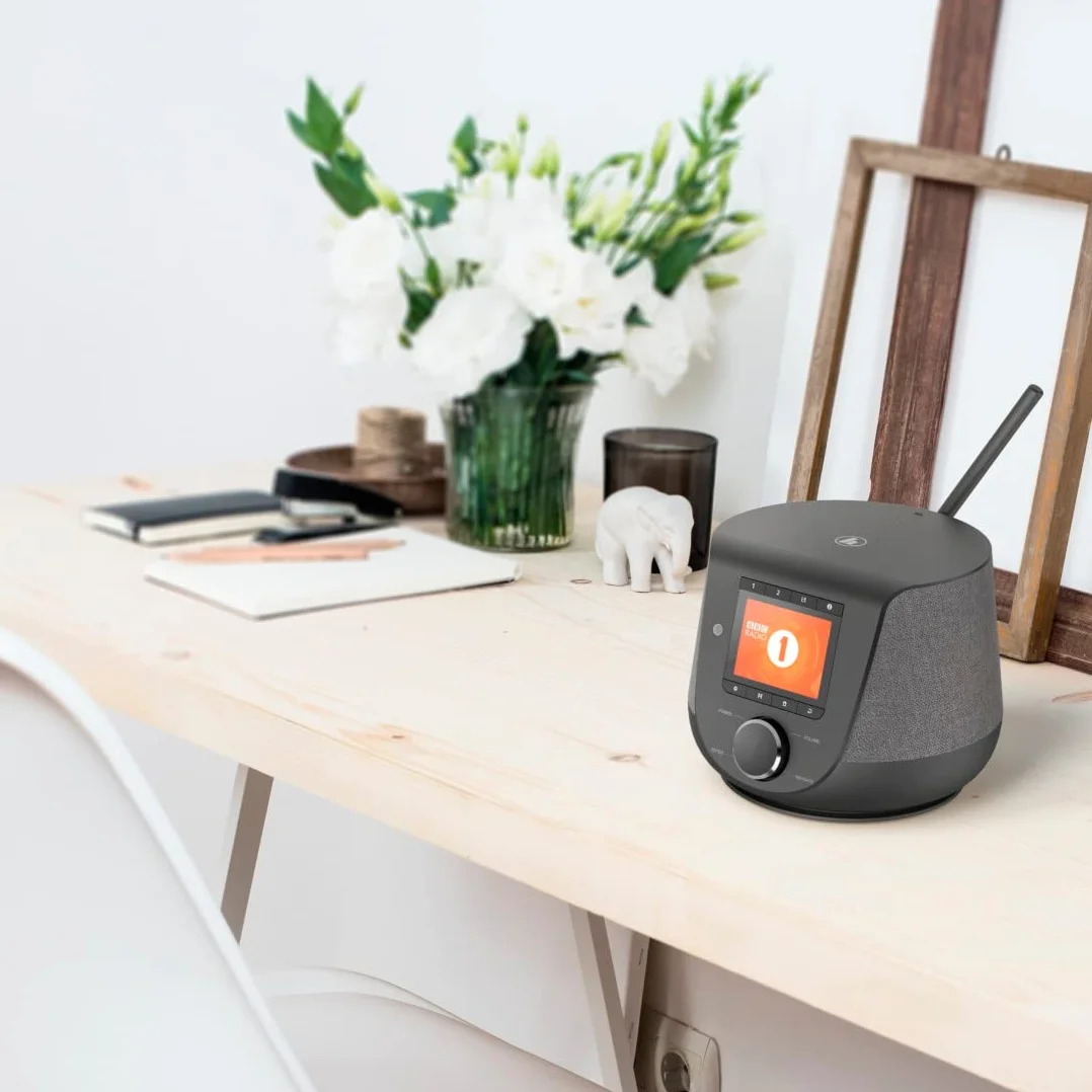 Hama Radio cyfrowe/internetowe DIR3200SBT do odbioru sygnałów audio za pośrednictwem FM, DAB/DAB+, radia internetowego (bluetooth, WLAN, 10W, stereo) czarne