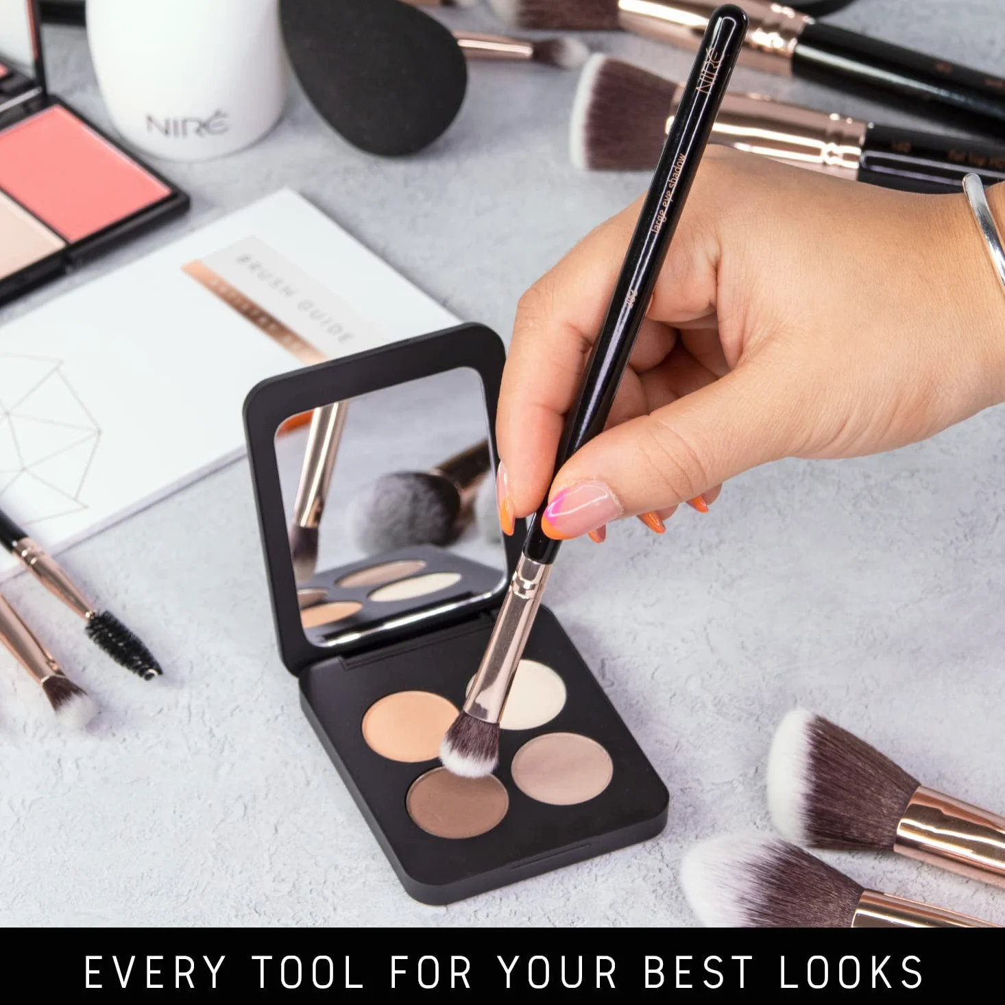 Niré Beauty Zestaw Pędzli do Makijażu z Etui