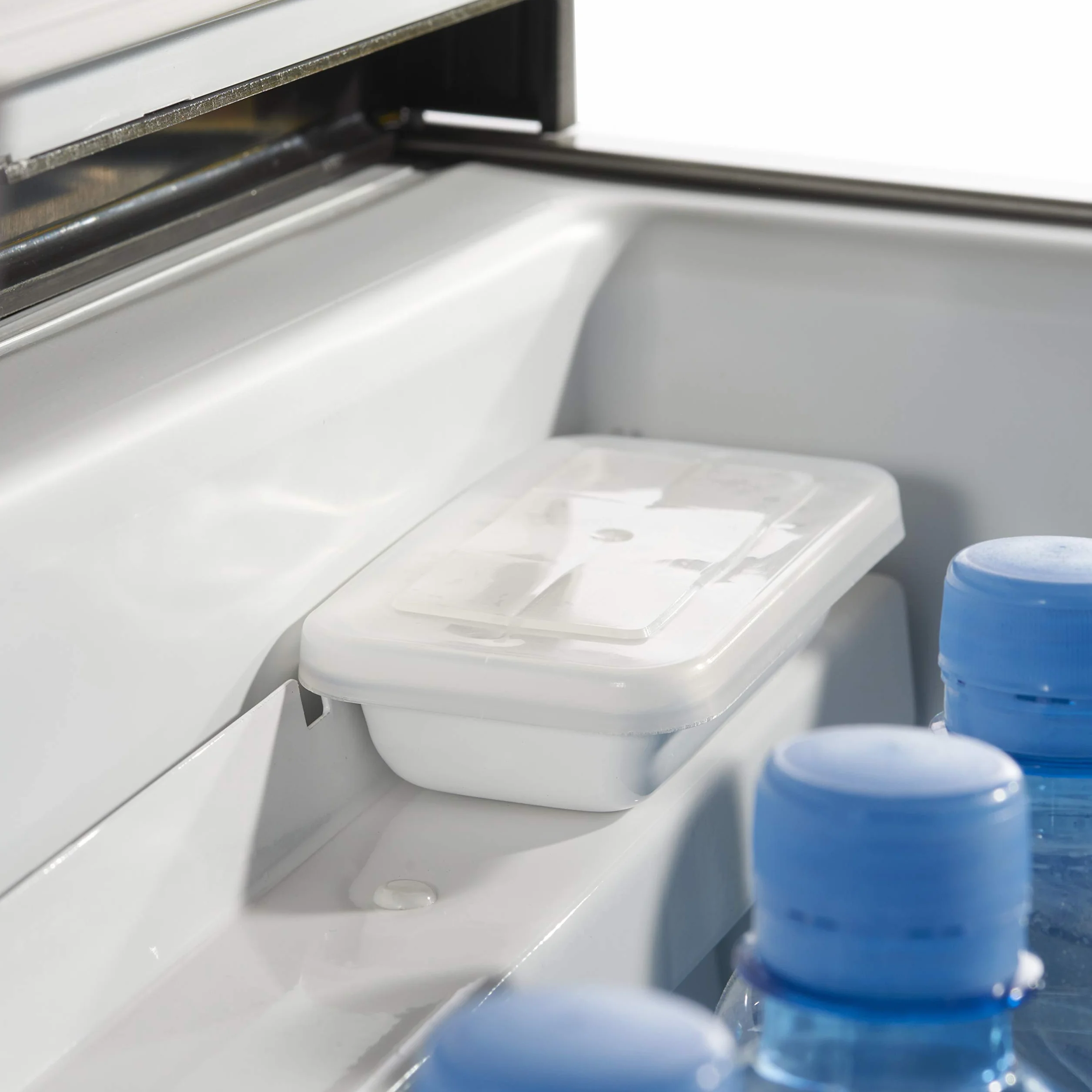 DOMETIC ACX3 40 Mobilna chłodziarka absorpcyjna, 41 l, 28 do 30/37 mbar, Mini-Frigo 12/230 V, gaz (F/I/E/NL)
