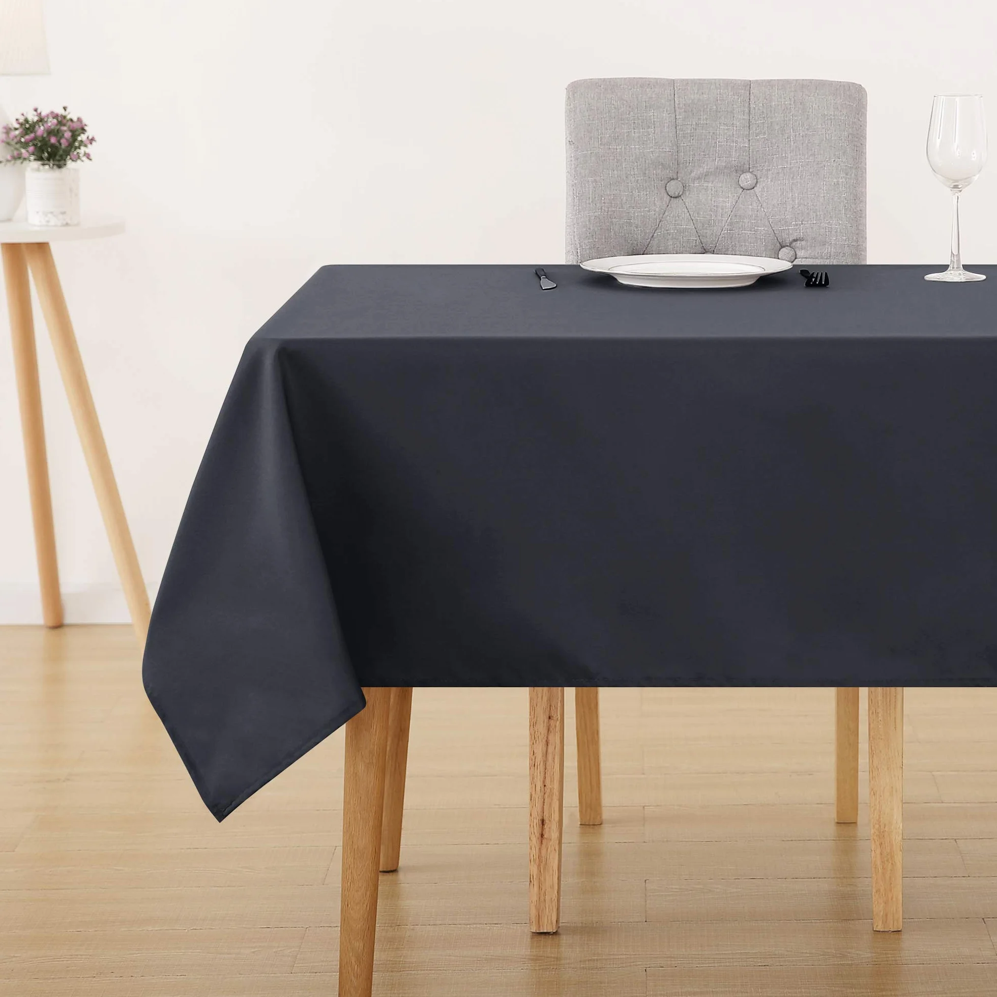 Deconovo Obrus prostokątny 130 x 220 cm ciemnoszary