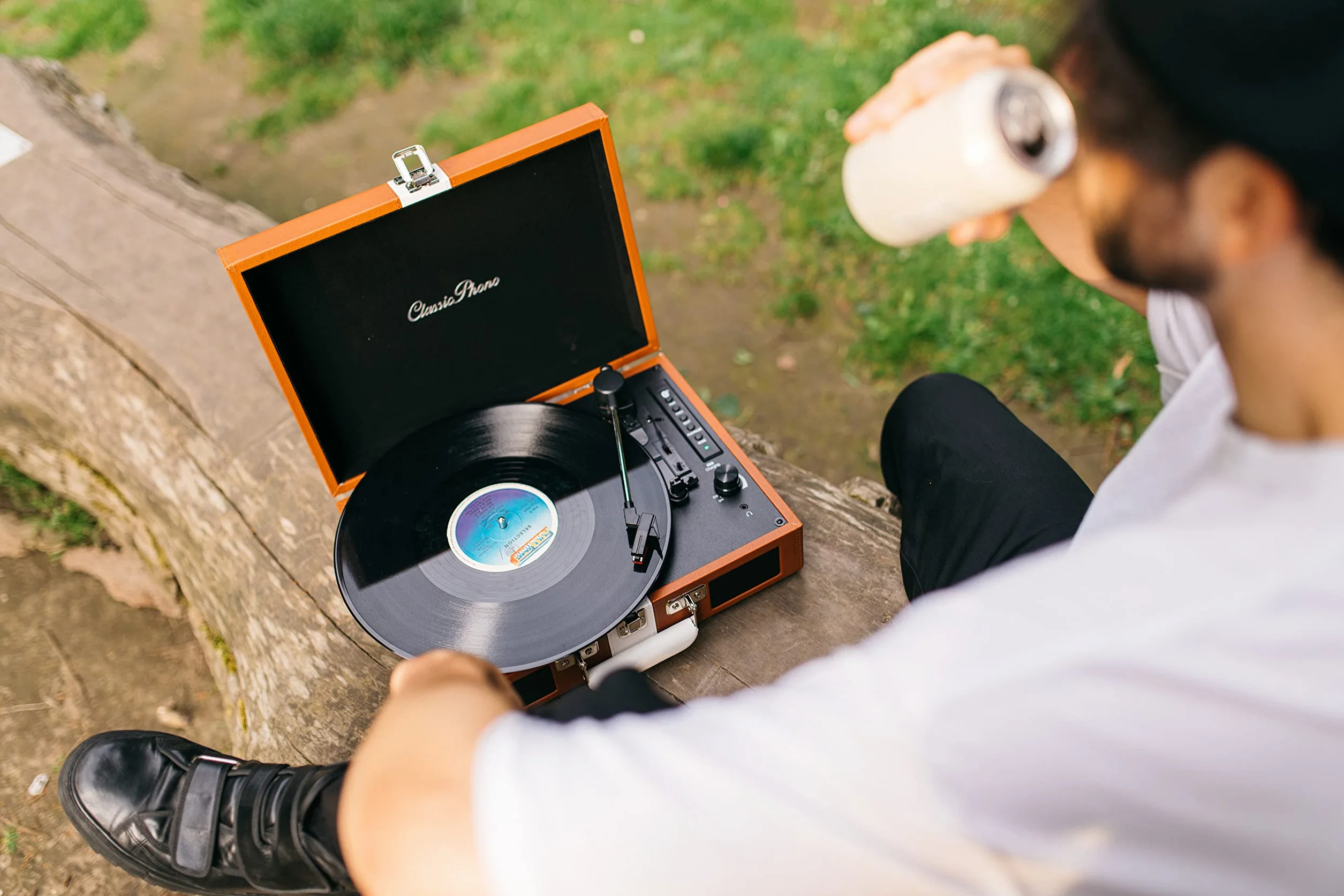 Lenco Wzmocniony gramofon (Tt-120 Brown), z głośnikami i Bluetooth 5.0