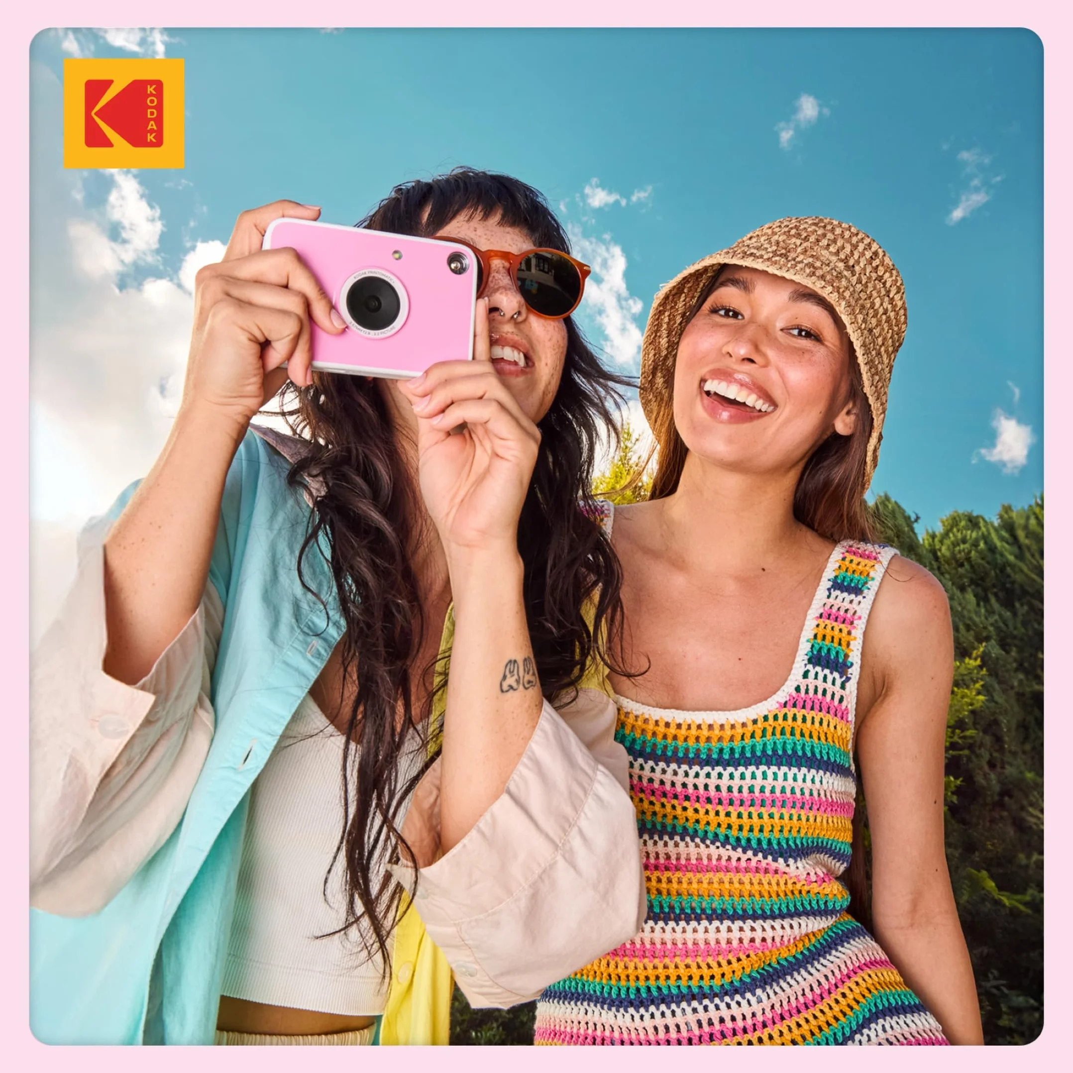 KODAK Printomatic+ Aparat Cyfrowy Natychmiastowy 10MP z Diody RGB, drukuje kolorowe zdjęcia na papierze Zink 2x3” – Różowy