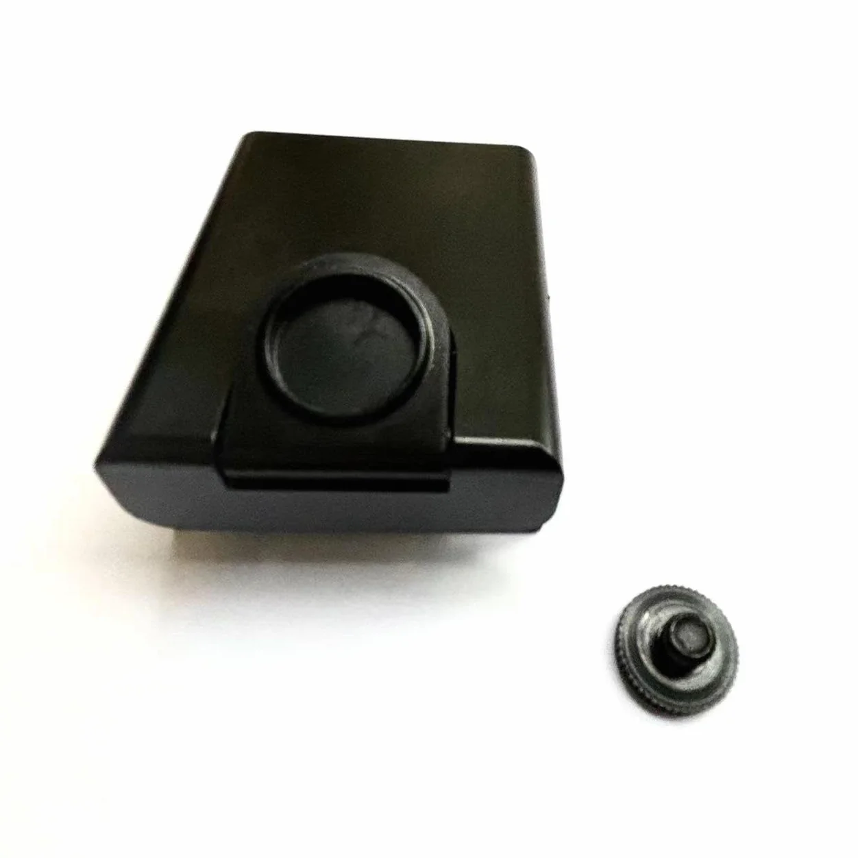 LZYDD Magnetyczny odłączany klips do montażu kamery obracającej się o 360 stopni ze śrubą gwintowaną 1/10.2 cm do kamery internetowej Razer Kiyo Pro/Logitech Brio 501 Full HD / 4K Pro (wersja Boosted