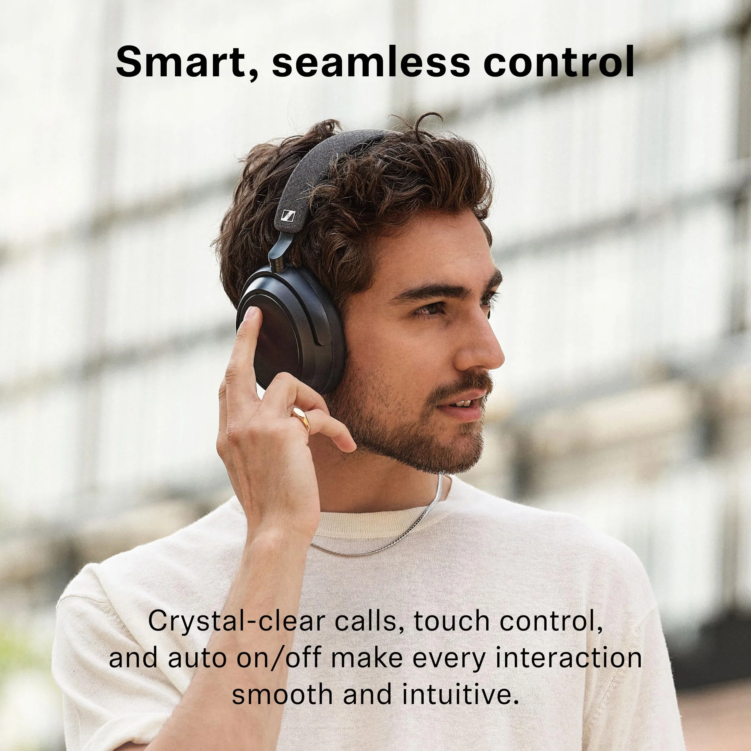 Sennheiser MOMENTUM 4 Słuchawki Bezprzewodowe, Zestaw Słuchawkowy z Bluetooth Zapewniający Optymalną Czystość Dźwięku Podczas Połączeń, z Aktywnym Tłumieniem Hałasu, Grafit
