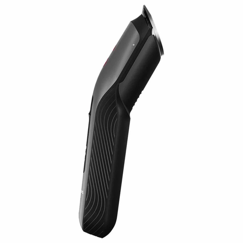 GRUNDIG ProClub MC 8030 maszynka do strzyżenia włosów i brody, z czujnikiem BeardCare, technologia Titanium Blades, 2 grzebienie do cięcia o różnych długościach, długi czas pracy, na mokro i sucho,