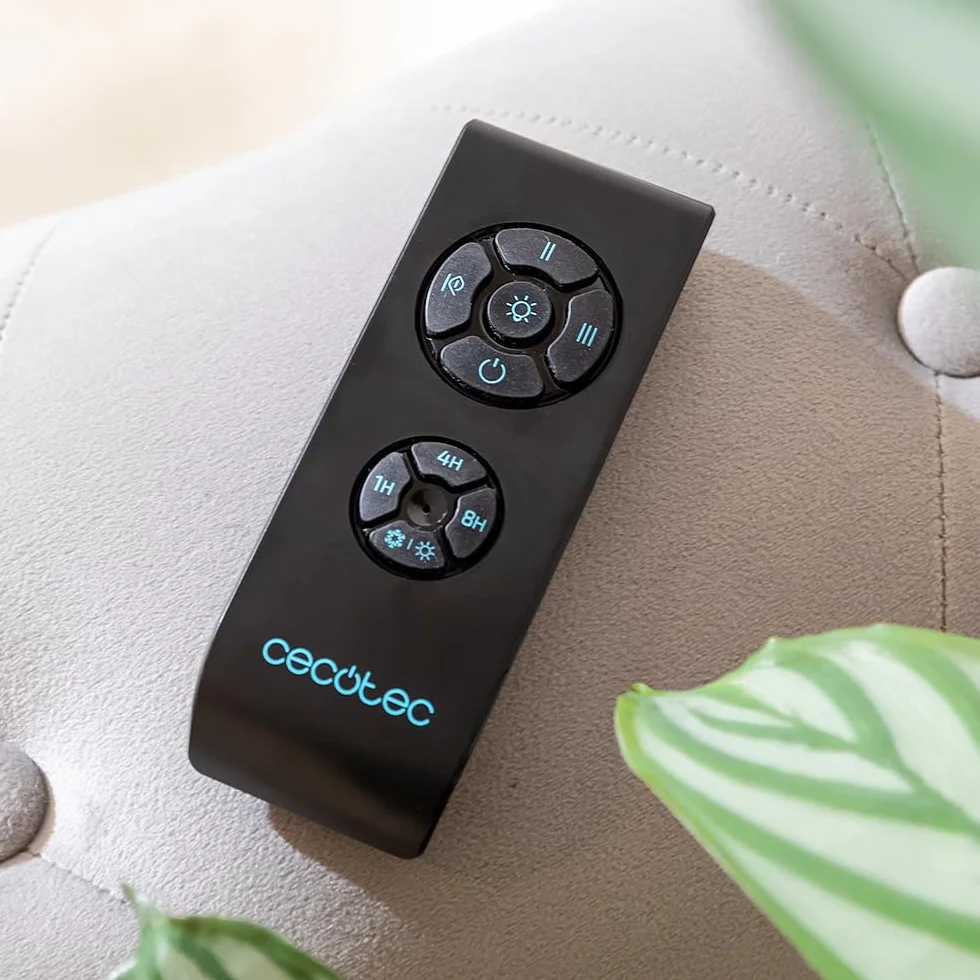 Cecotec Wentylator sufitowy EnergySilence Aero 5200 Black Line 60 W 52” z oświetleniem LED, pilotem, 3 prędkościami, 4 łopatkami i trybem zima-lato.