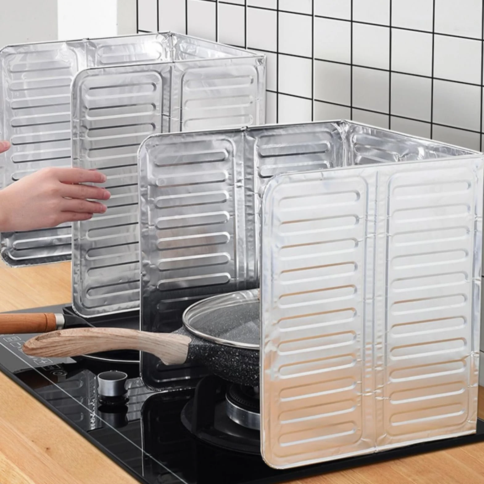 Stove Oil Baffle Foldable Grease Splatter Shield 12,8 x 33,07 cala Odporna na Wysokie Temperatury Ochrona Ściany